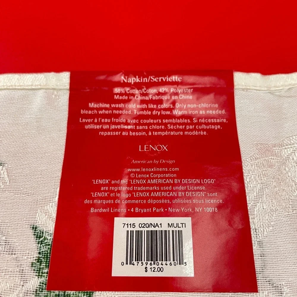 Lenox Holiday Nouveau Dinner Napkins Cream 20 x 20 Plaid Ribbon Holly Set of 11